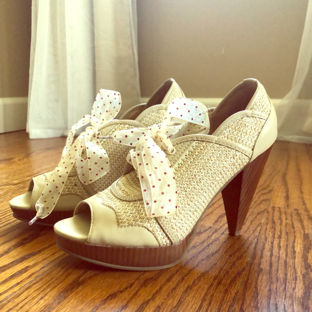Anthropologie open  toe cream heels. Size 6.5